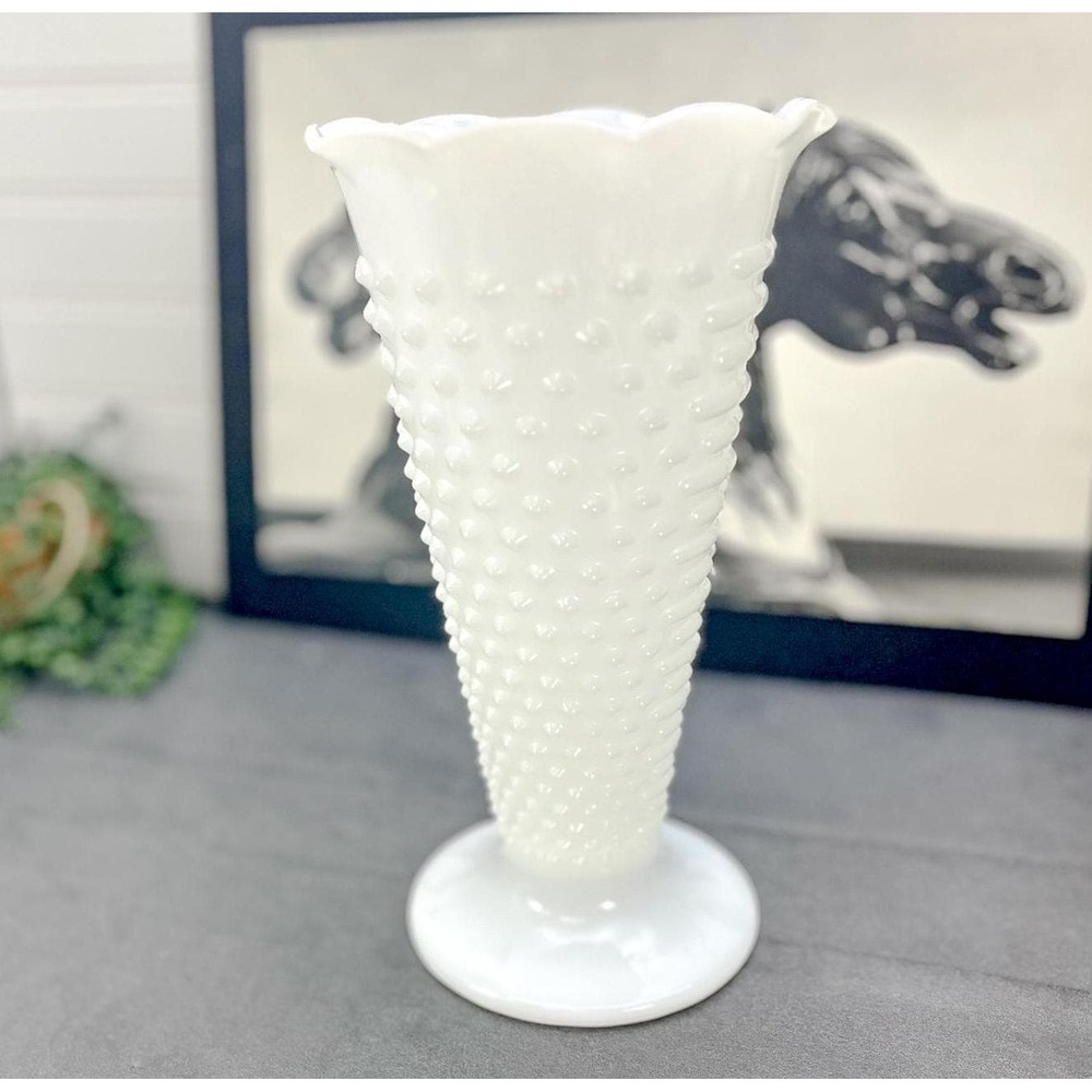 Vintage Anchor Hocking Hobnail Milk Glass Vase - Pedestal Planter